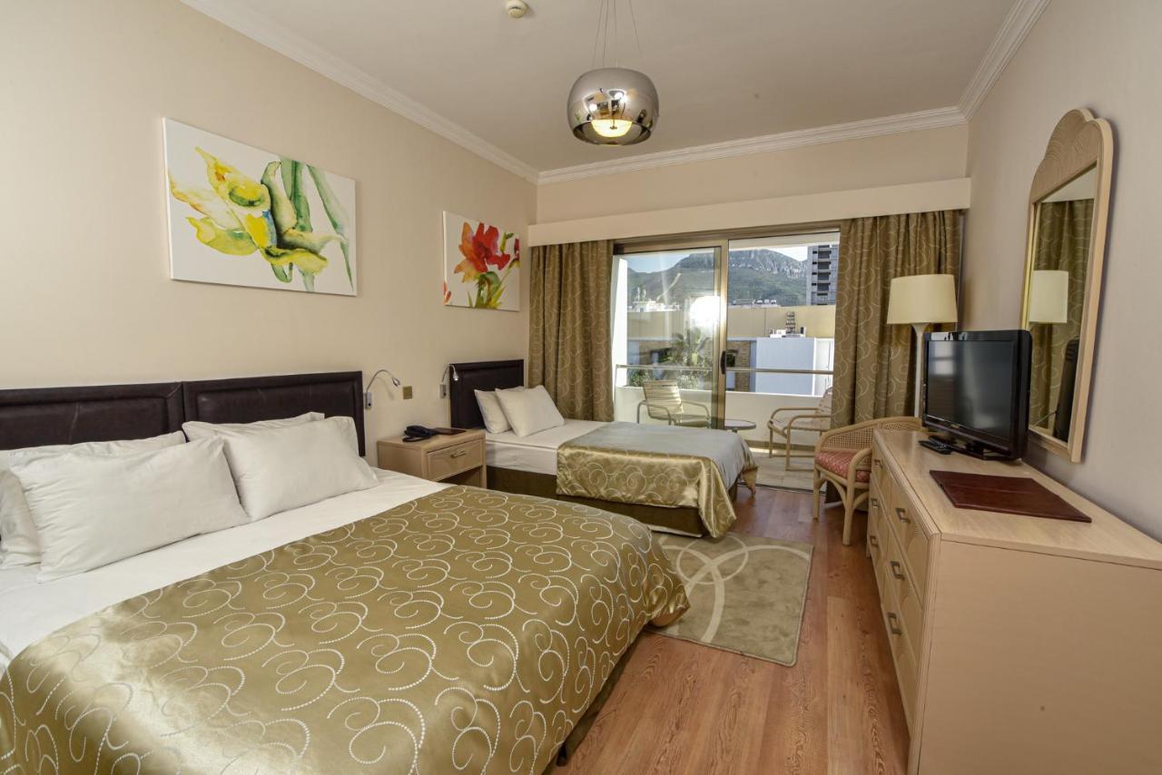 Jasmine Court Hotel & Casino Kyrenia  Exteriör bild